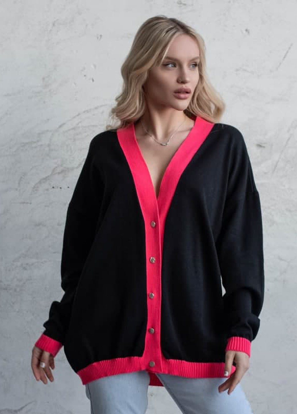 

Женский кардиган "Беатрис" TM Anika KR03C06 Onesize черный с малиновым