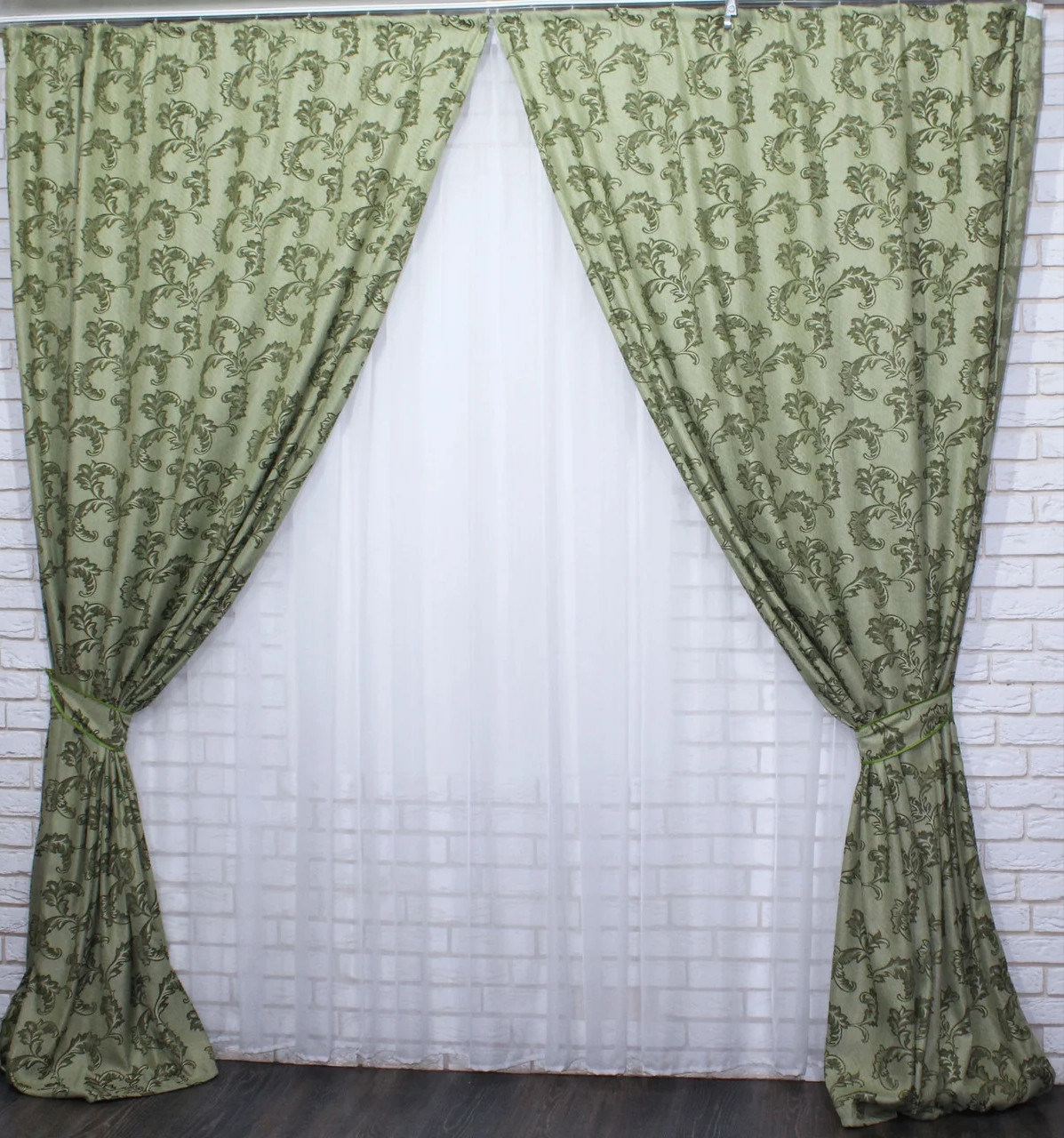 

Комплект штор Chtextil из ткани лён Ширина каждой шторы по 1.5м Зеленый