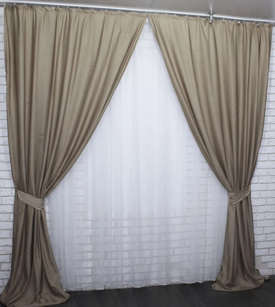 

Комплект штор Chtextil из ткани лён Ширина каждой шторы по 1м Коричневый