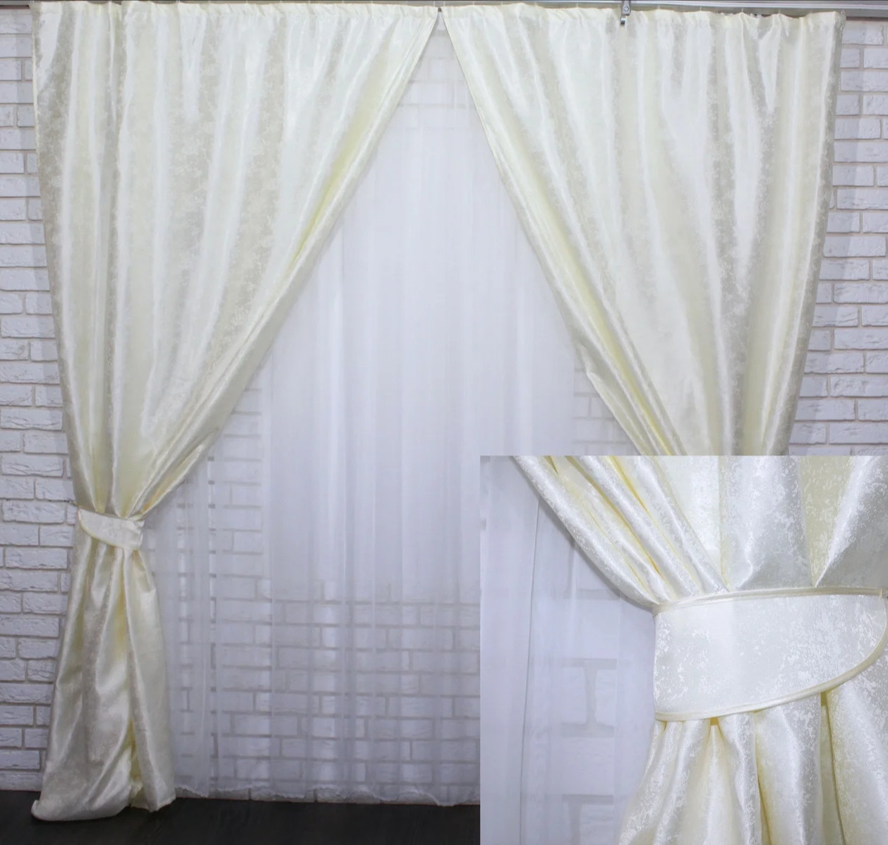 

Комплект жаккардовых штор Chtextil Белый