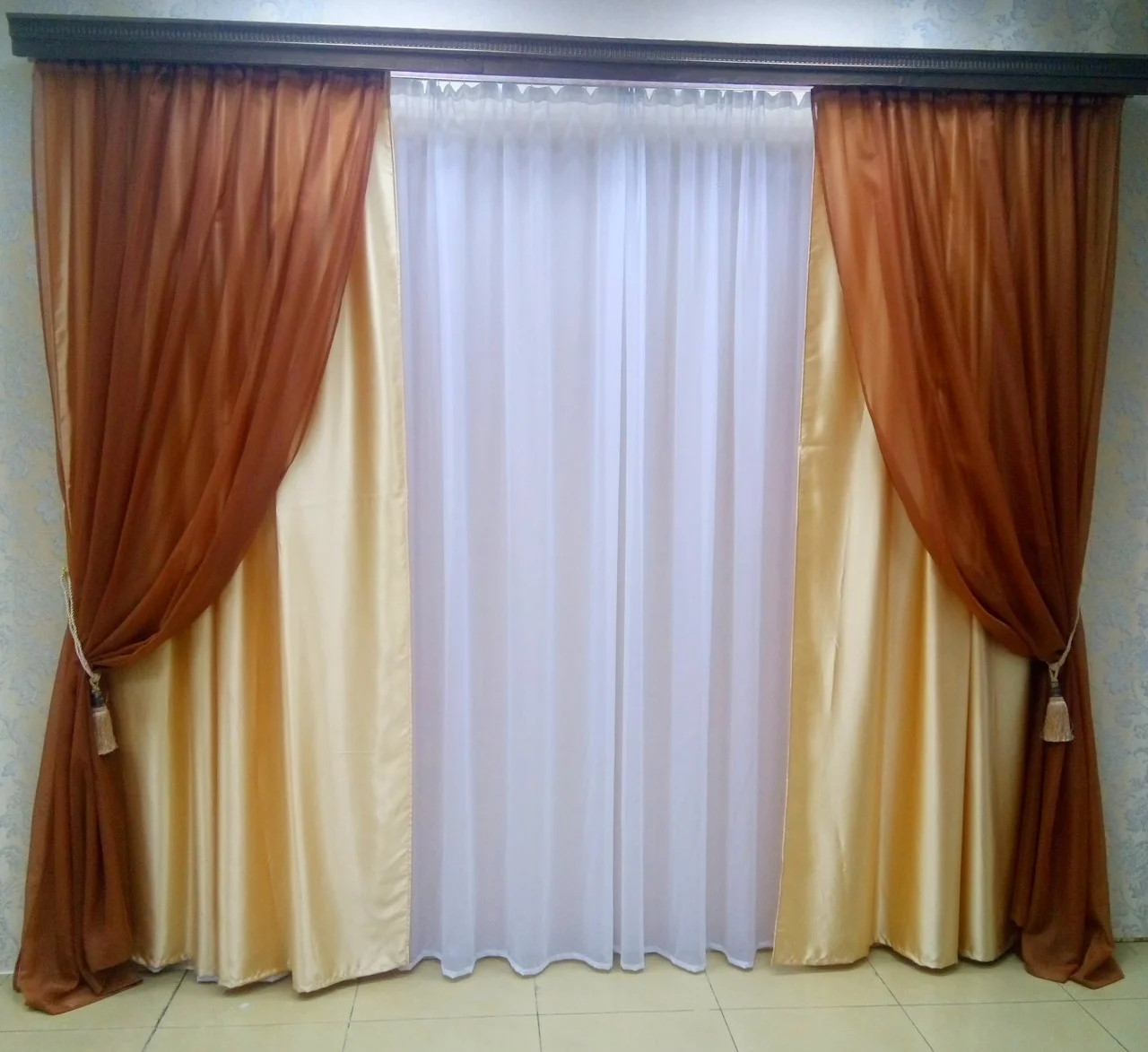 

Шторы Chtextil из атласа и шифона, 4 готовые шторы Терракотовый с бежевым