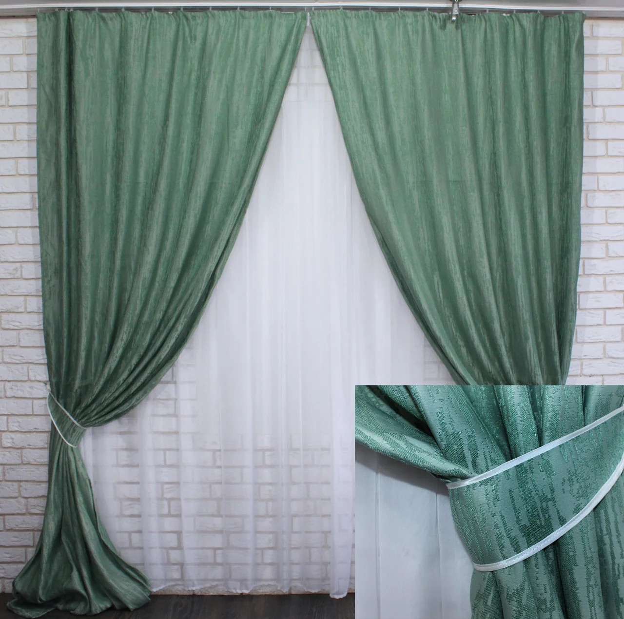 

Шторы Chtextil зеленые, из ткани лен "Короед" Зеленый Ширина каждой шторы по 2м