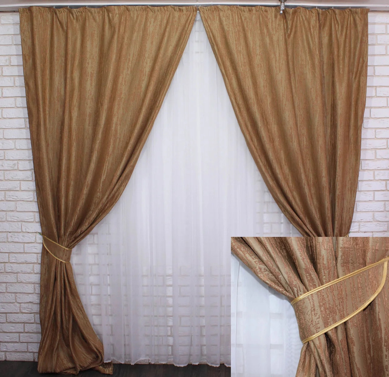 

Шторы Chtextil теракотового цвета, из ткани лен "Короед" Ширина каждой шторы по 2.5м