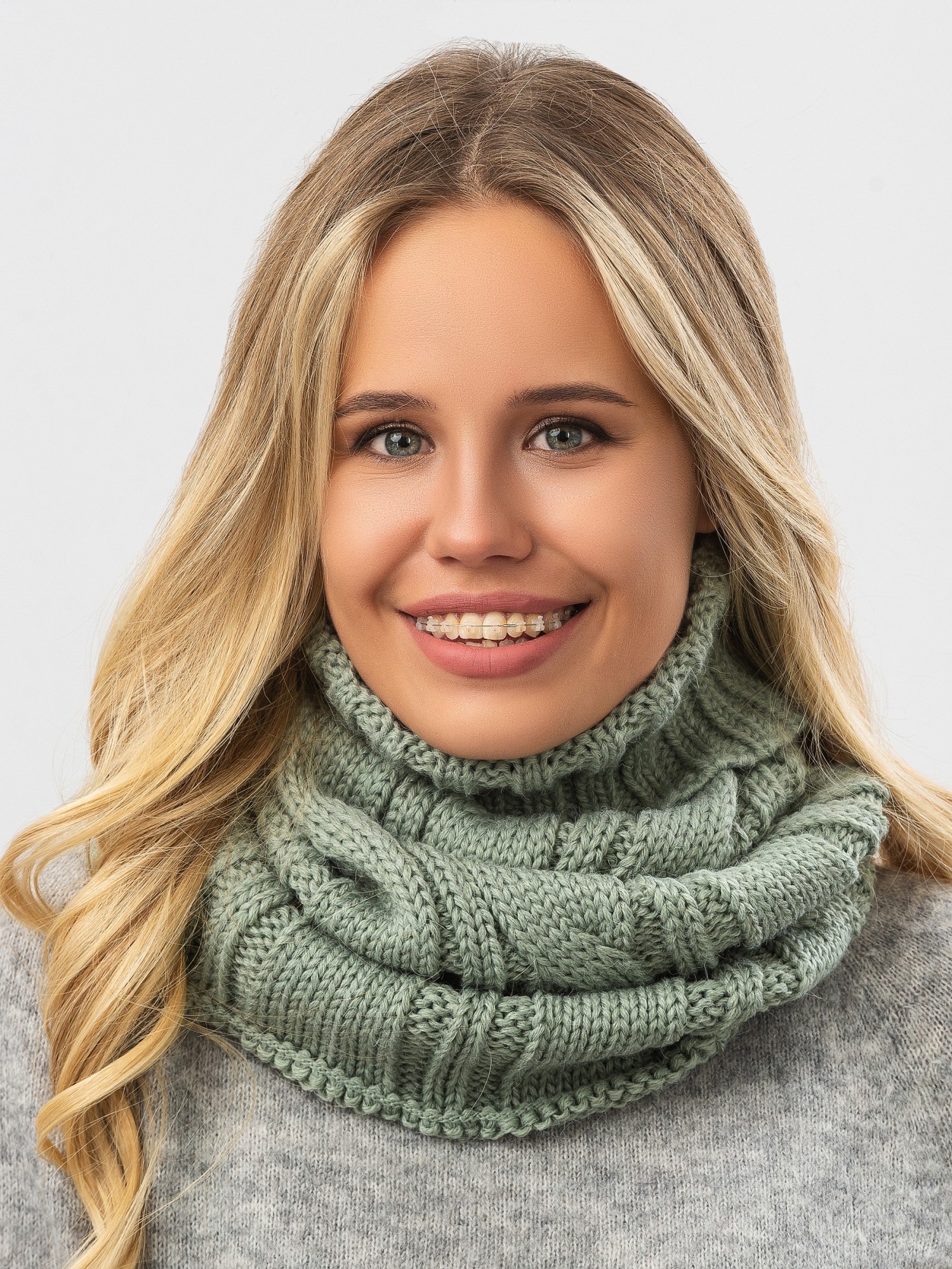 

Снуд женский с отворотом W-Luxury 963P-03 20х45см Серый