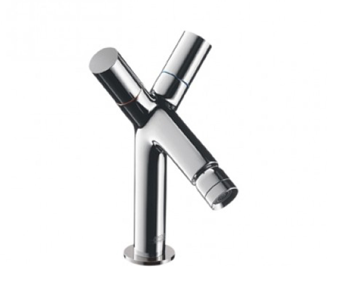 

Смеситель HANSGROHE Aхor Starck на биде (сатинокс) - рога