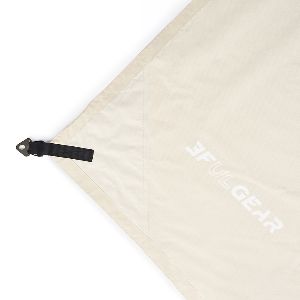 

Тент 3F Ul Gear Square 210D 5*6 без шесту Айвори