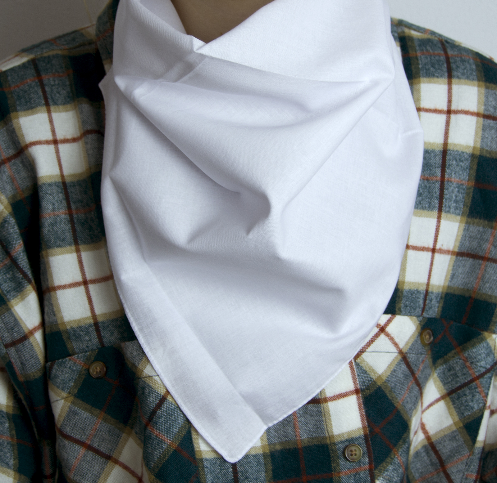 

Бандана для жінок Softel білий (BD2307 white2 (55*55 см)