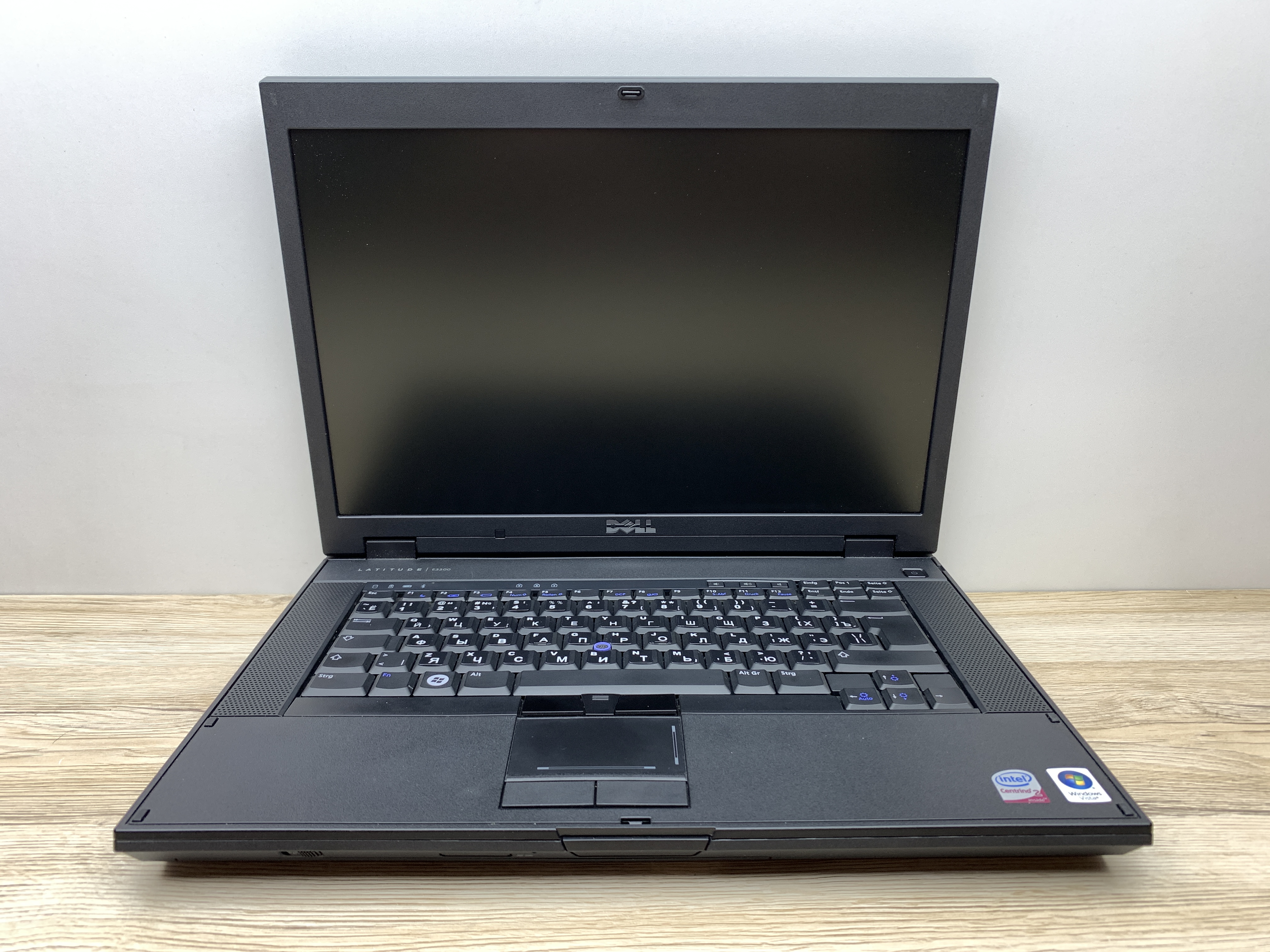 

Ноутбук Б/У Dell Latitude E5500 15.4HD/C2D p8700 2(2)x 2.53GHz/RAM 4Gb/SSD 120Gb/АКБ 56Wh/Сост.9