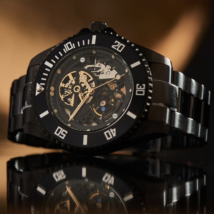 

Американские мужские наручные часы Invicta Pro Diver Automatic 33799 скелетон