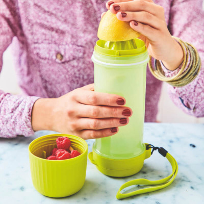 

Эко-бутылка Tupperware "Витаминный заряд" (750 мл.) салатовый цвет