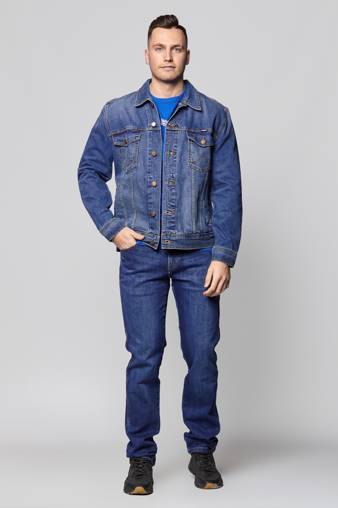 

Куртка джинсовая Wrangler Classic Jacket Regular Fit Синий -00, Куртка джинсовая Wrangler Classic Jacket Regular Fit Синий M-00