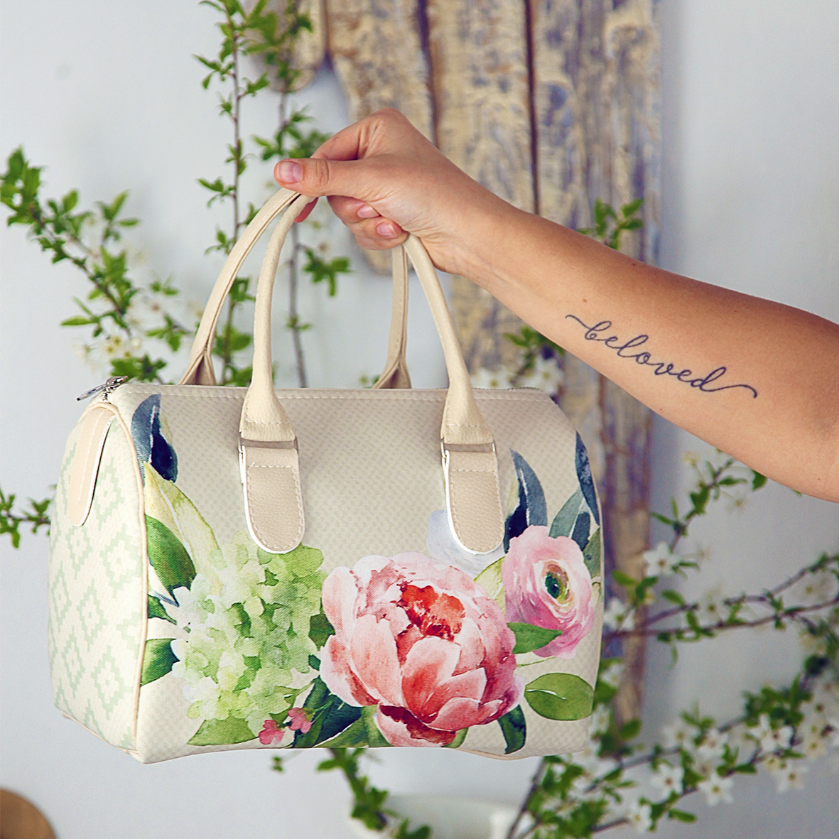 

Сумка бочонок Barrel Flowers bouquet Presentville 28х18х17 см 000170005
