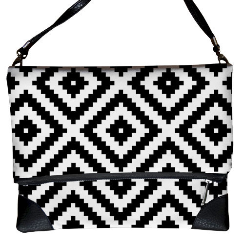 

Сумка на плечо женская Pretty Чёрно-белый геометрический ромб Presentville 26х39 см 000171160