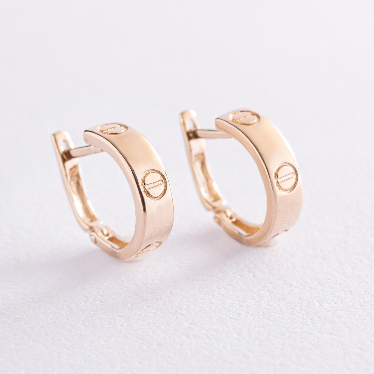 

Серьги "Love" в желтом золоте с07741 Оникс