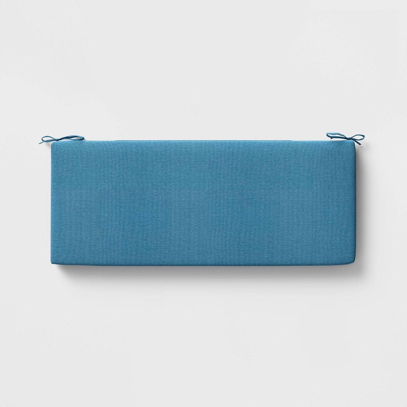 

Подушка из поролона для мебели на поддоны, скамейку 120х40х5 PILLOW-300 BIG YETI Ткань премиум хлопок Турция голубой (PK-300)