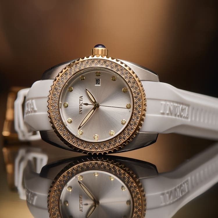 

Американские женские наручные часы Инвикта Invicta 36063 Angel