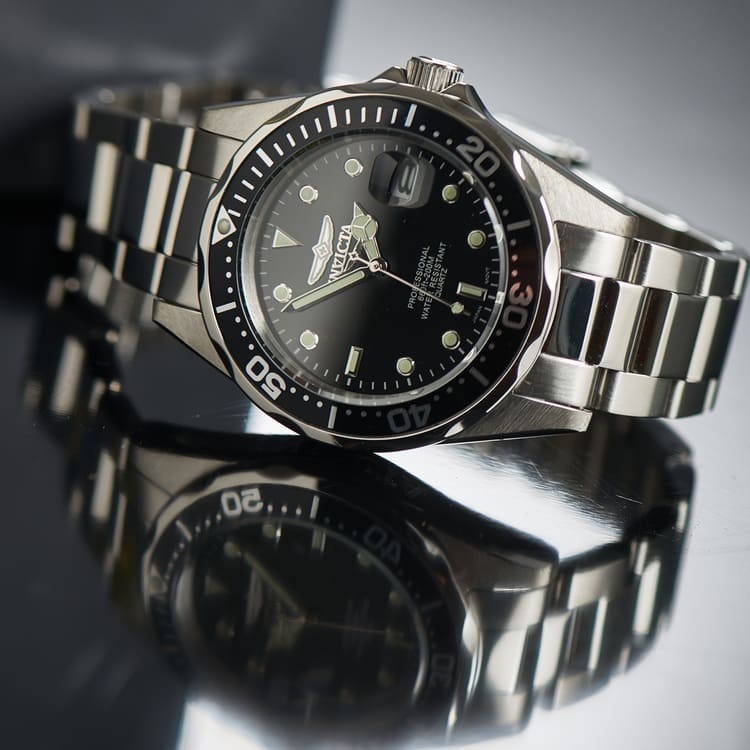 

Американские аккуратные мужские часы Invicta 8932 Pro Diver (Про Дайвер)