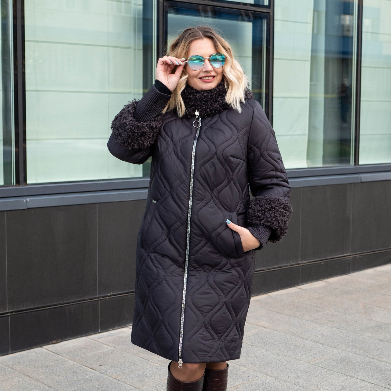 

Зимняя женская куртка большого размера UF-Fashion Оля барашек -ad  черничный, Зимняя женская куртка большого размера UF-Fashion Оля барашек -ad 50 черничный