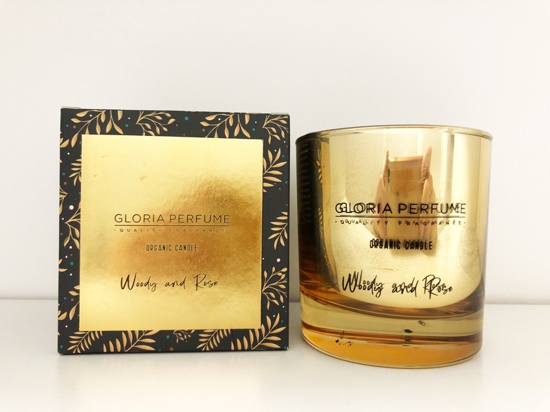 

Gloria Perfume Woody And Rose aroma candle 220 g Ароматическая Свеча