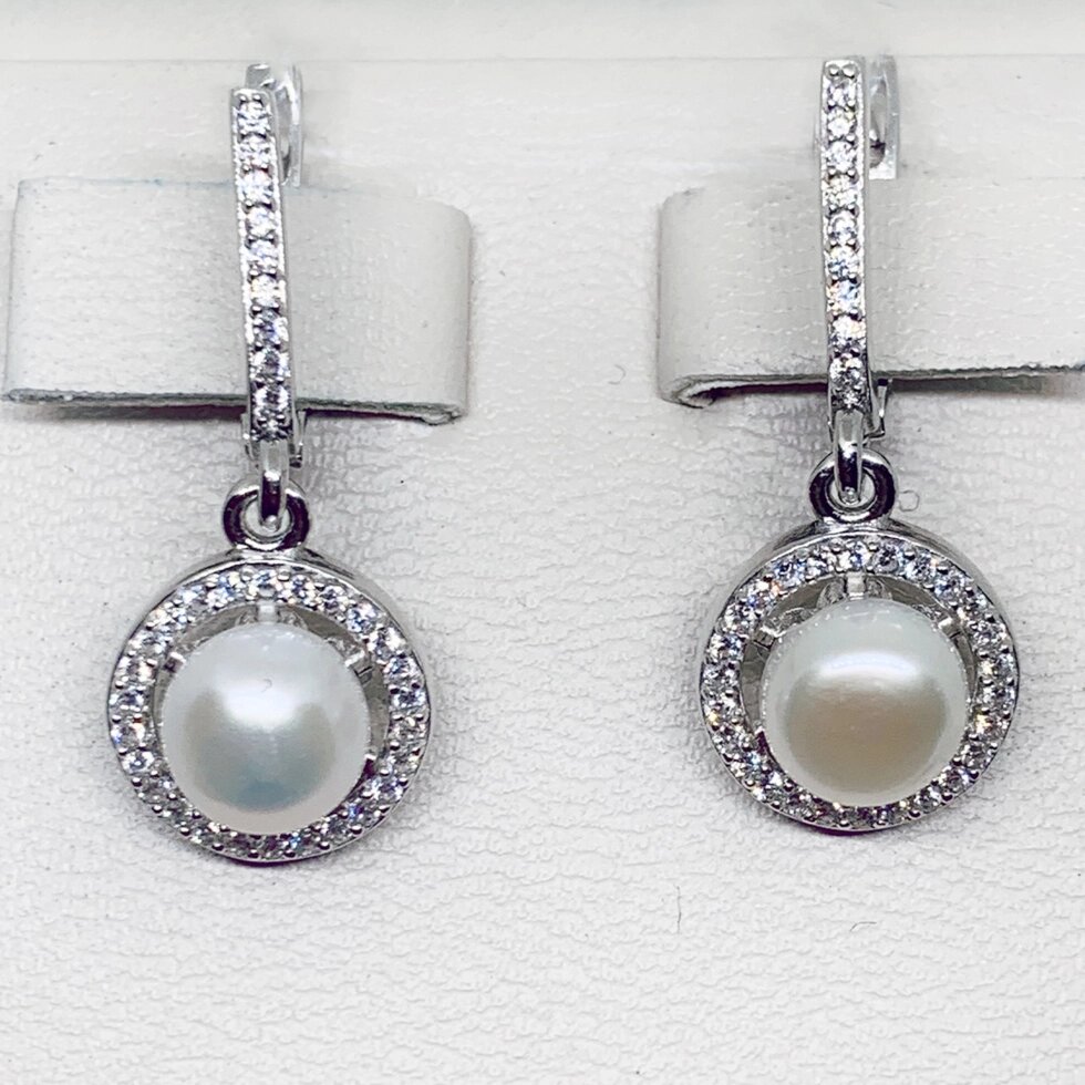

Сережки серебряные с жемчугом 5,04 г
