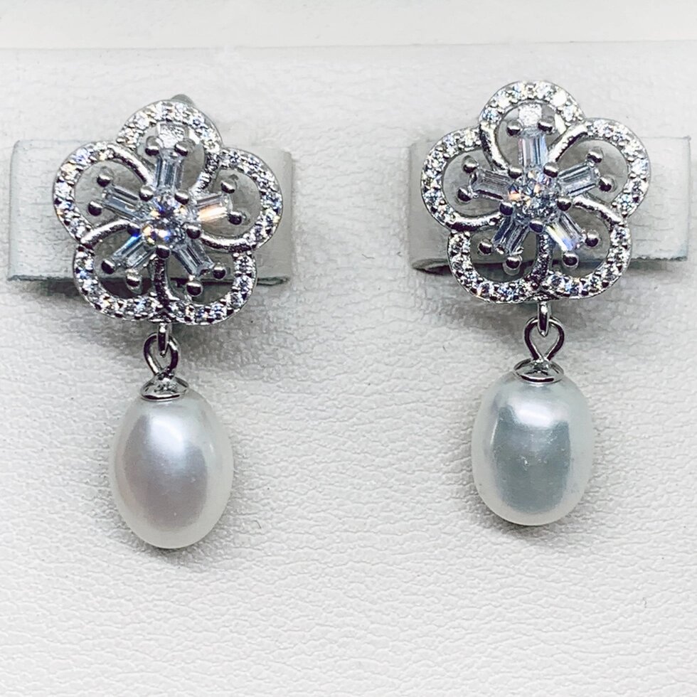 

Сережки серебряные с жемчугом 5,62 г