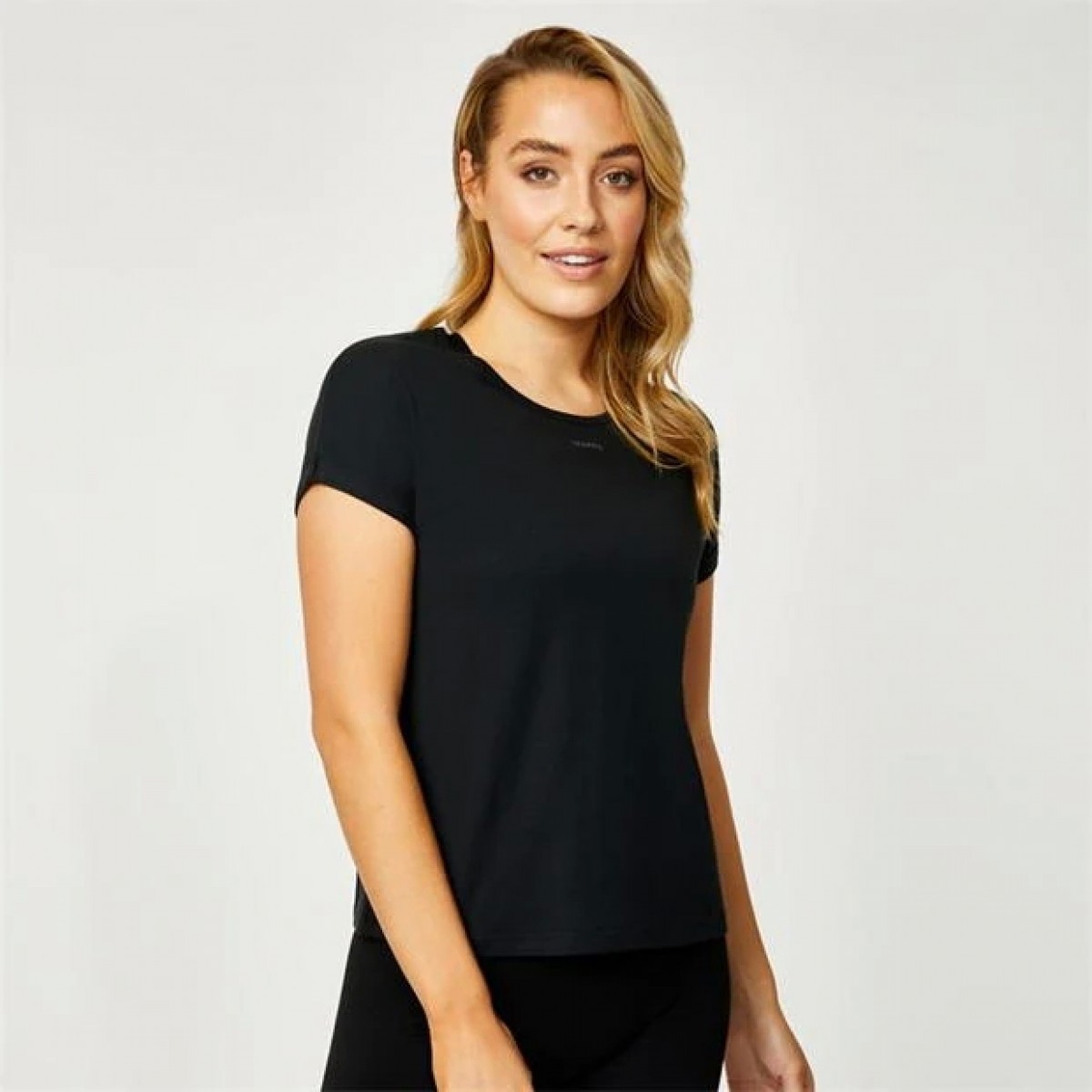 

Футболка USA Pro Boyfriend Tee Black, XXL (52)