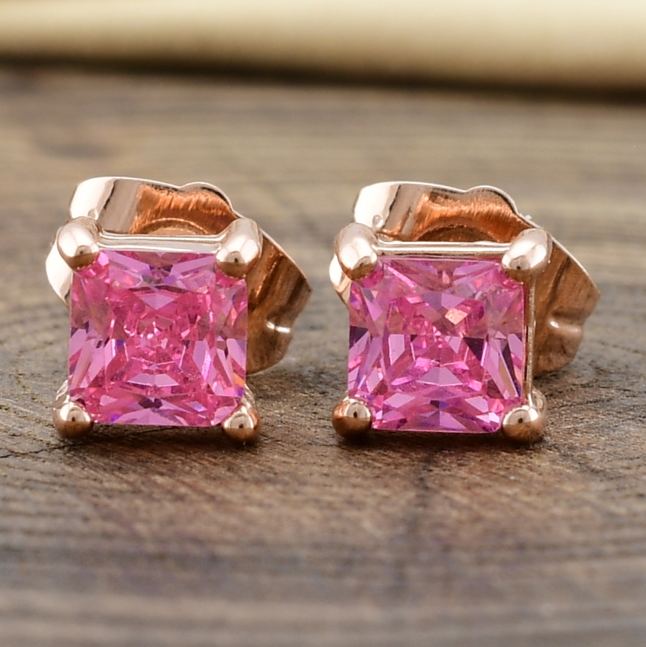 

Серьги Xuping 35176 размер 5х5 мм розовые фианиты вес 1.4 г Позолота РО