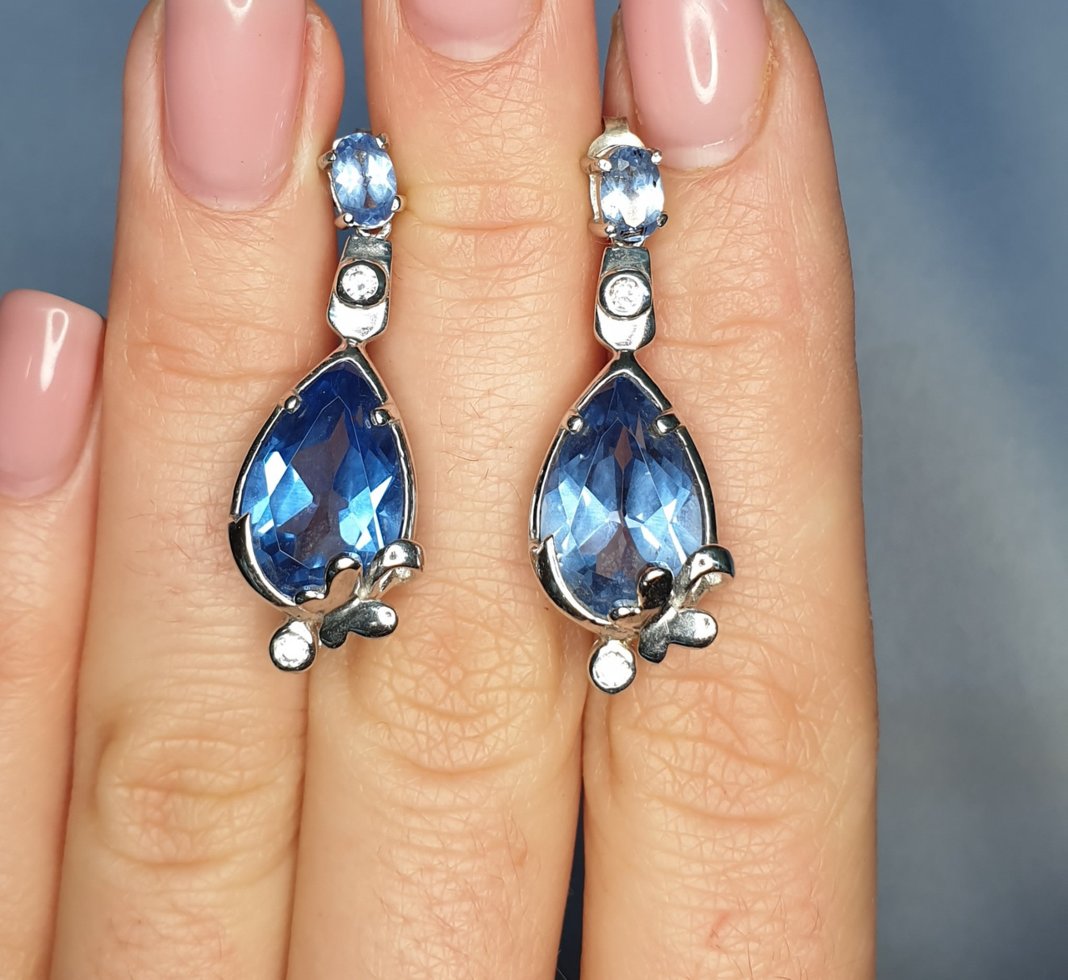 

Сережки серебряные с лондон топазом 9,14 г