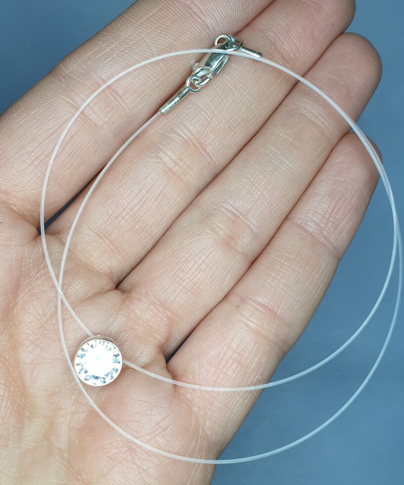 

Колье-невидимка серебряное на леске с фианитом 36 2,1 г