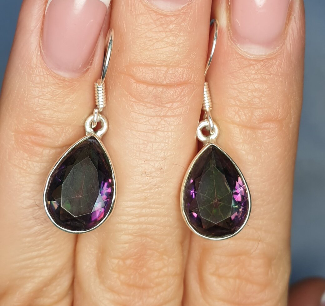 

Сережки серебряные с мистик топазом 4,44 г
