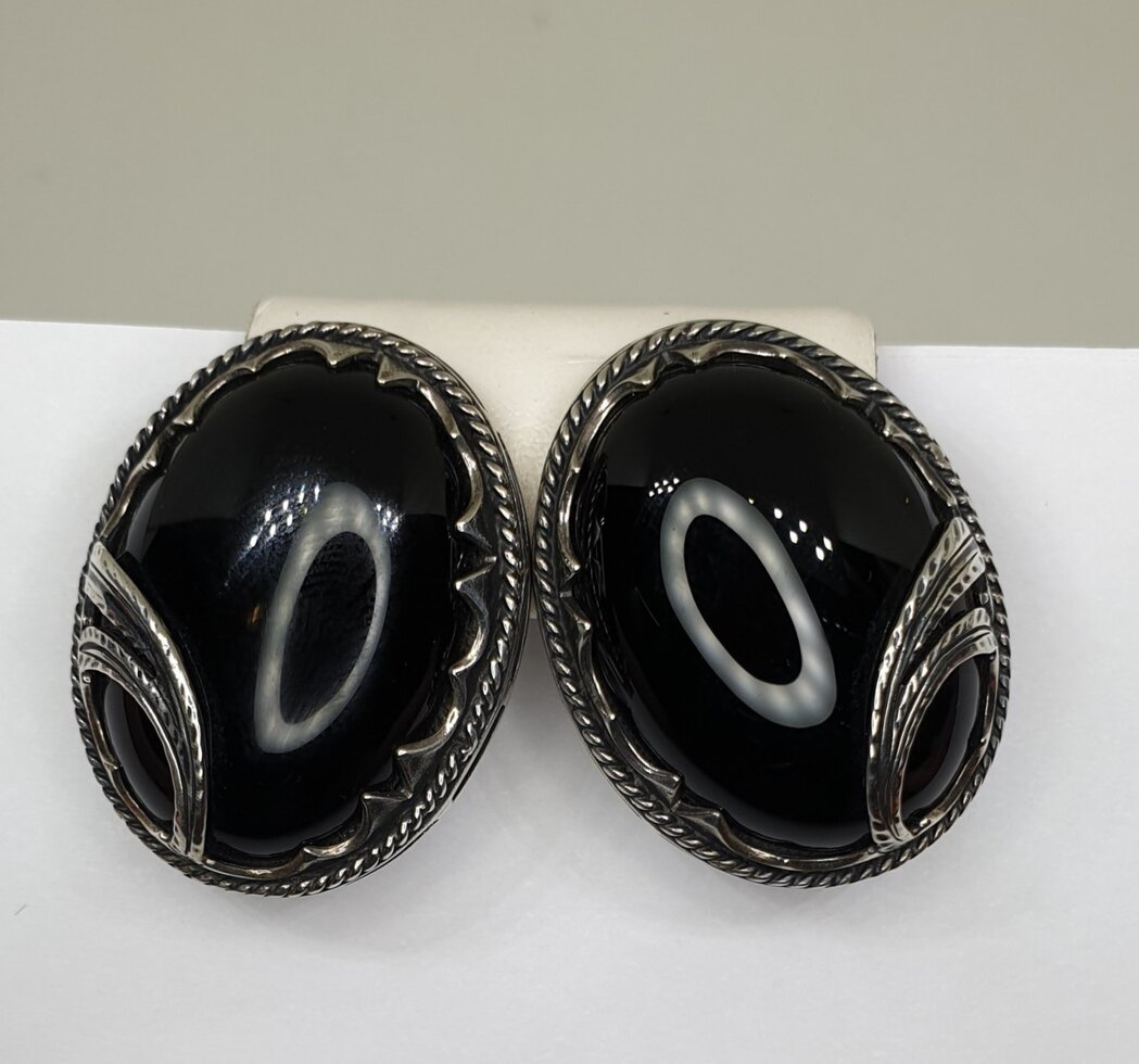 

Сережки серебряные с ониксом 20,23 г