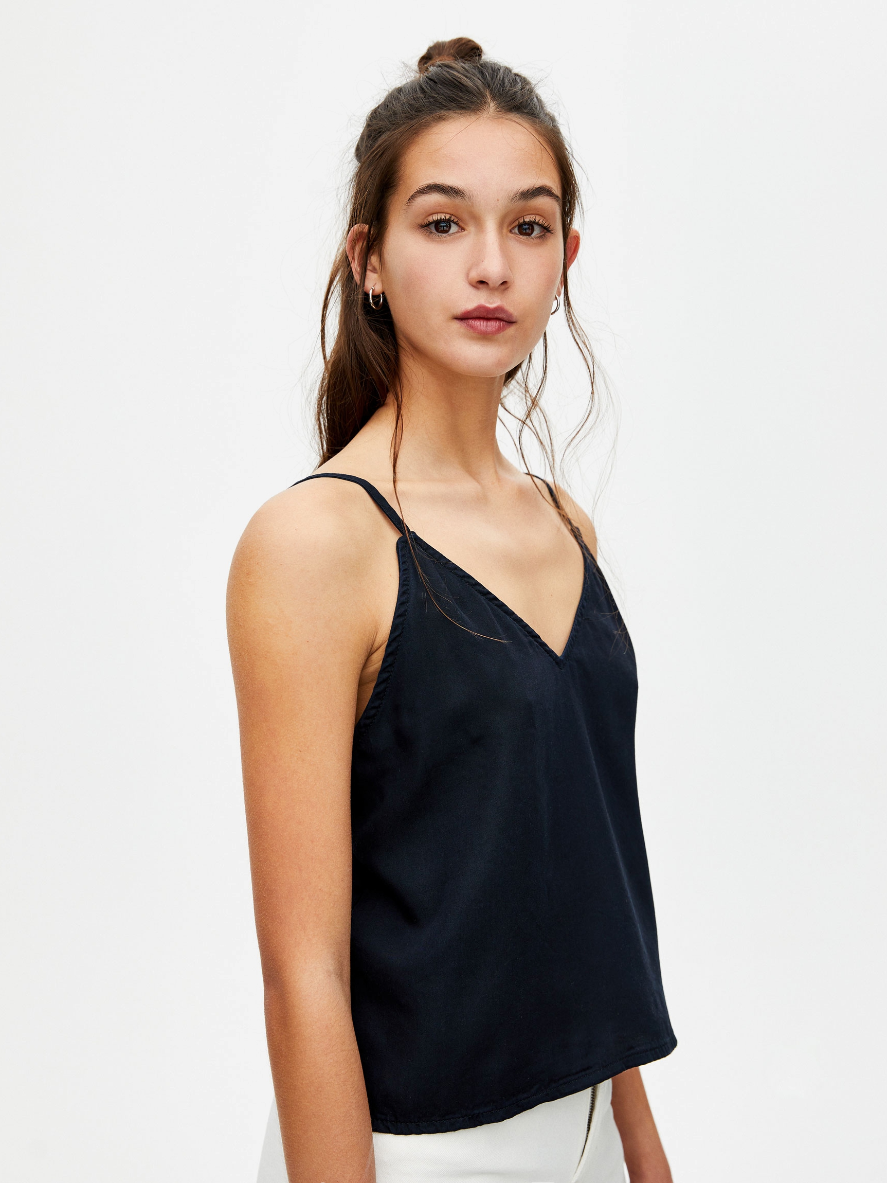 

Топ Pull & Bear 09473320400  Черный, Топ Pull & Bear 09473320400 M Черный