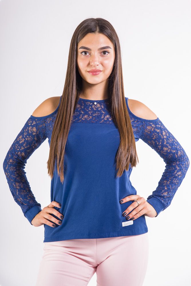 

Синий женский джемпер с гипюром и открытыми плечами цвет синий размер  FG_06764, Синий женский джемпер с гипюром и открытыми плечами цвет синий размер XXS FG_06764