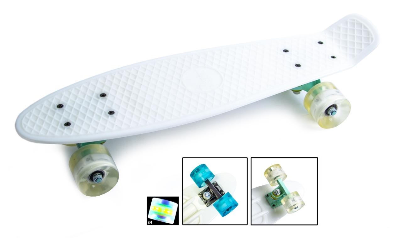 

Penny Board. Белый. Светящиеся колеса.