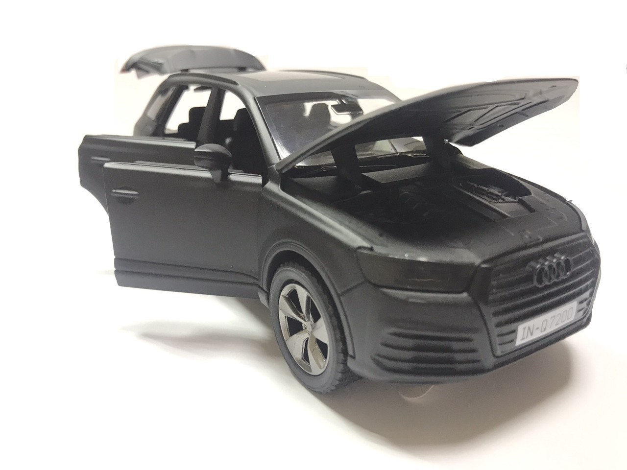 

Машинка Автосвіт металева модель matte Audi Q7