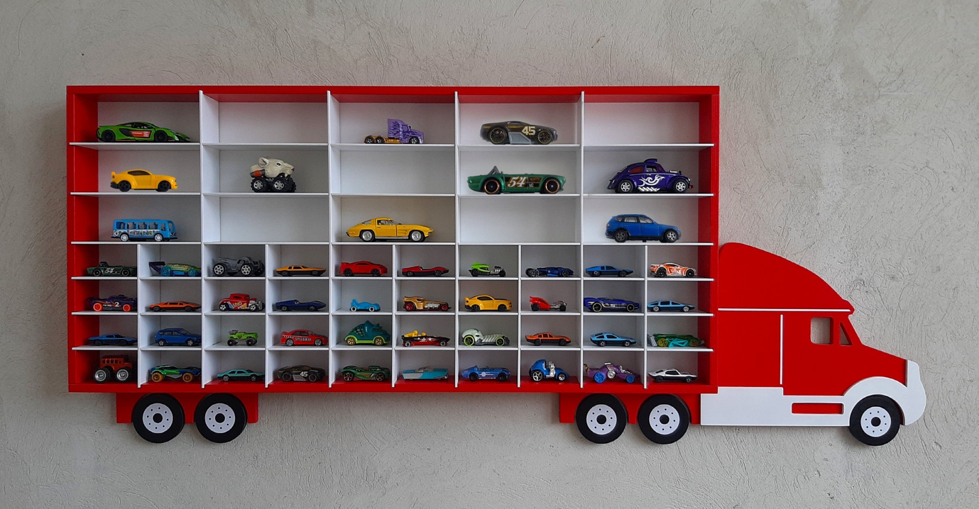 

Полка гараж "Американец Микс плюс" красная для 40 hot wheels и 15 kinsmart (mix-plus-v-red)