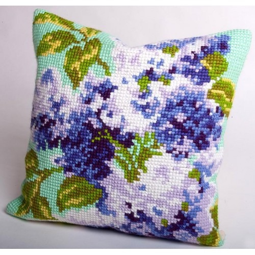 

Подушка для вышивания крестом Collection D'Art 5065 "Double Lilac"