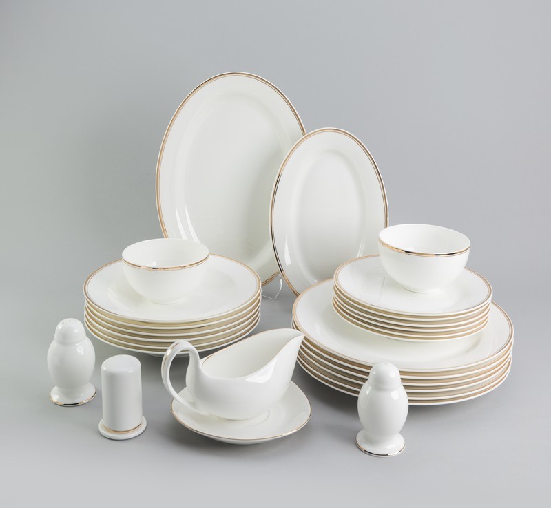 

Столовый сервиз Sakura фарфор 27 предметов (SK-0526)