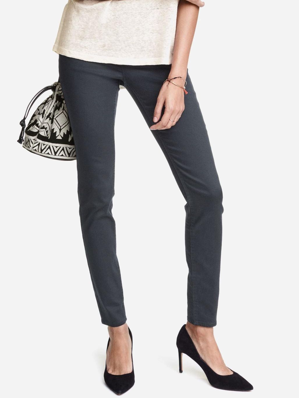 

Джеггинсы H&M XAZ052880MADX  Темно-синие, Джеггинсы H&M XAZ052880MADX 34 Темно-синие
