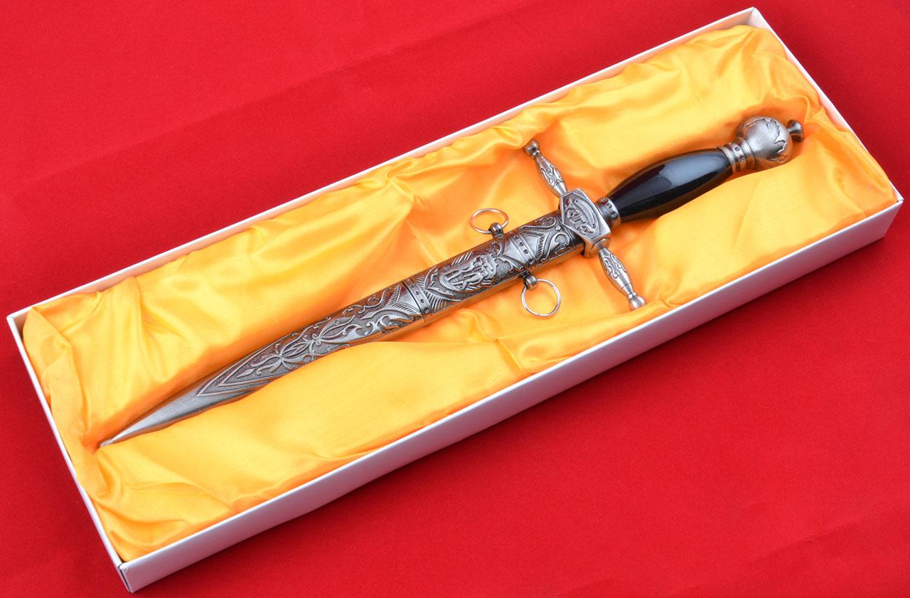 

Кинжал сувенирный №HK-2010 Silver