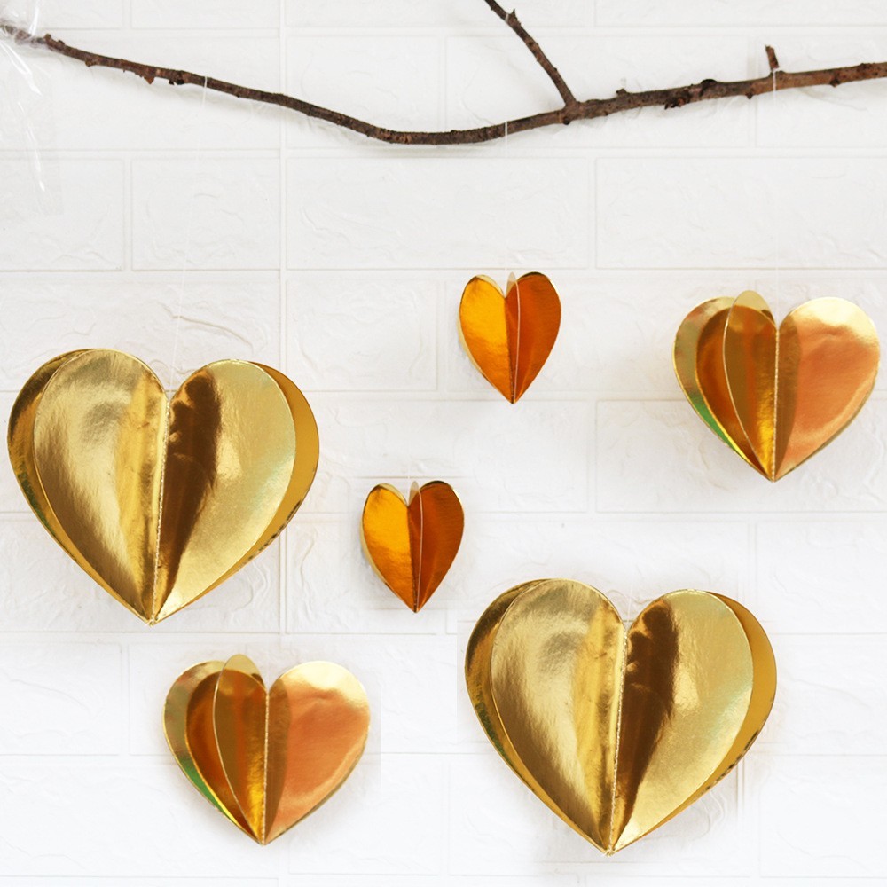 

3D гирлянда на День Влюбленных из зеркальных сердечек Happy Moments золотая 2 метра (VD-346)