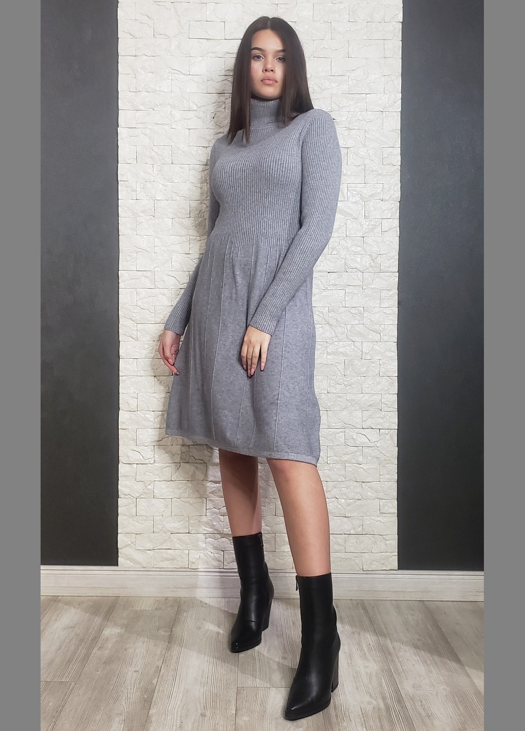 

Платье Sweet Lady серый  -  23-8902, Платье Sweet Lady серый S - M 23-8902