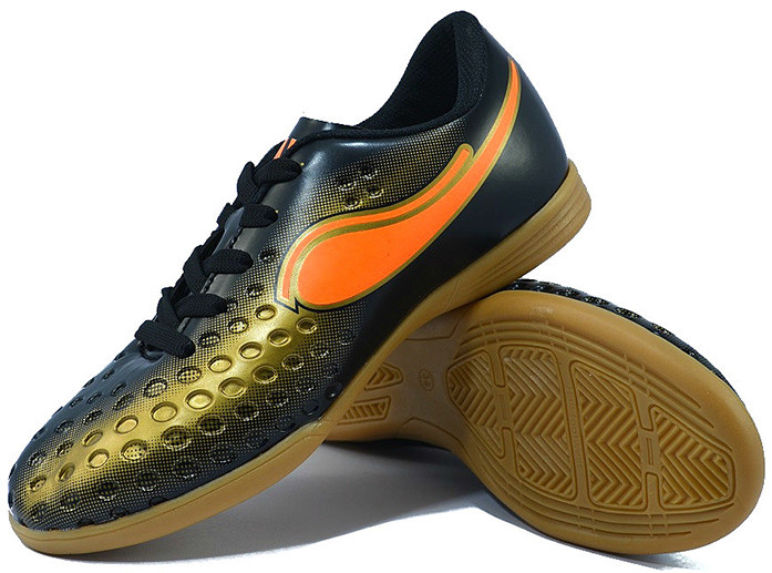 

Детские футзалки 31 черные Walked Sport Magista 490-40