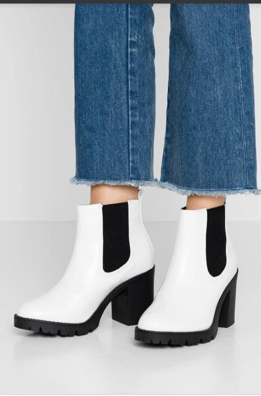 

Женские лаковые ботинки челси Topshop 41 белый