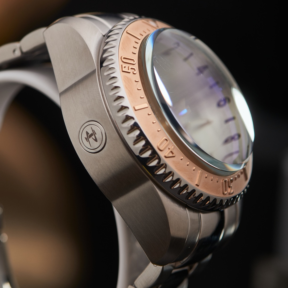 

Швейцарские массивные мужские часы Invicta Hydromax 16964