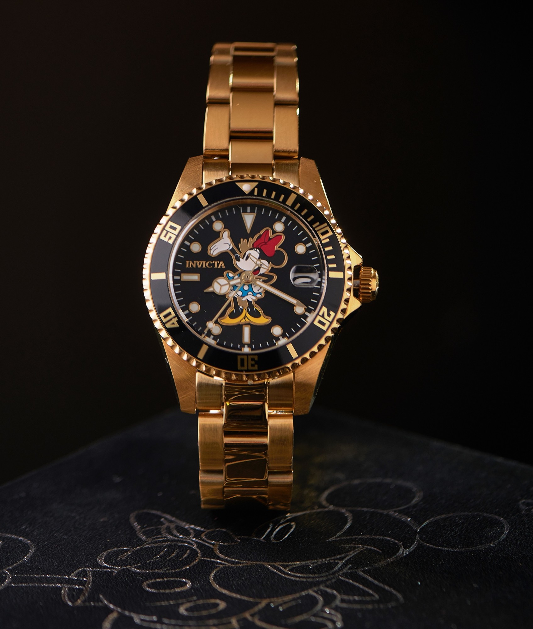 

Женские часы Invicta Disney Minnie Mouse 32392