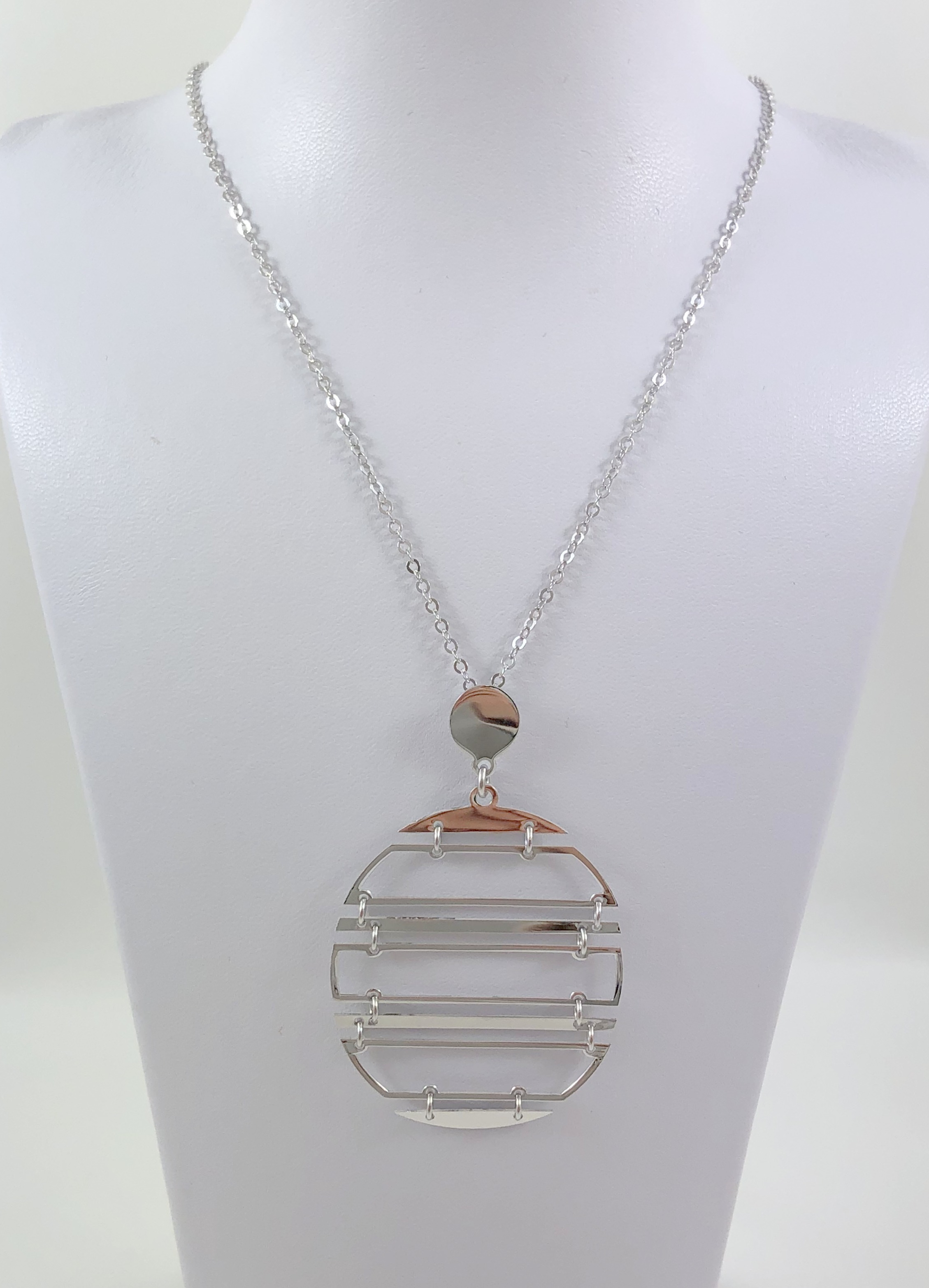 

Колье серебряное CLT11107U