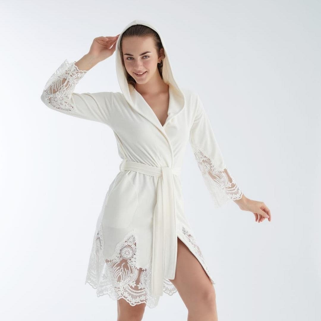 

Женский халат на запах велюровый Nusa 0465 молочный, Женский халат на запах велюровый Nusa 0465 молочный S