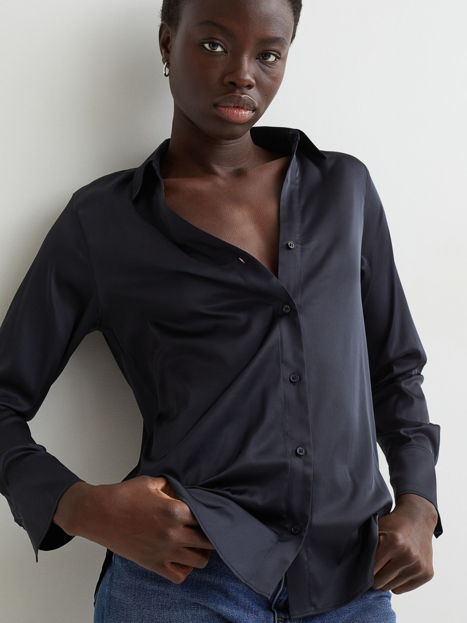 

Блузка H&M 9397033abr  Черная, Блузка H&M 9397033abr S Черная