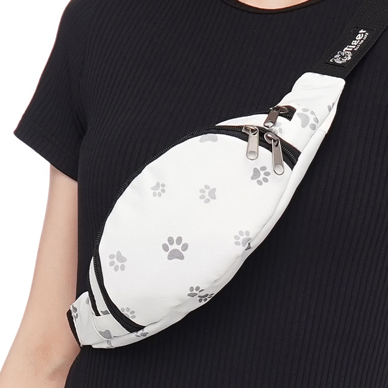 

Сумка на пояс Tiger Rio Print+ Лапки белые